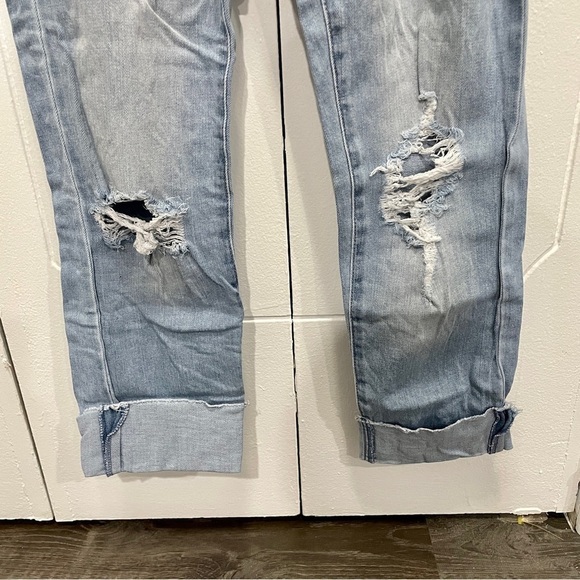 Ivy + Main Cropped Distressed Straight Leg Jeans - Picture 3 of 9